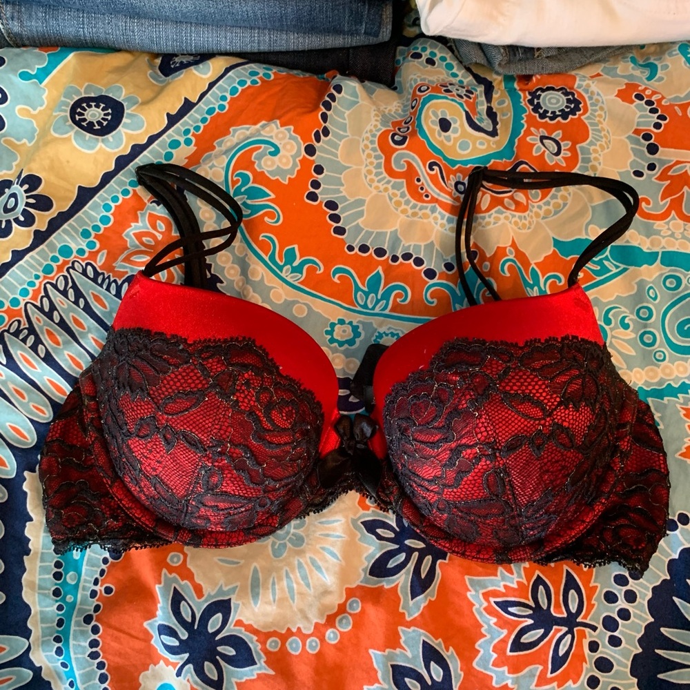 Victoria’s Secret bra